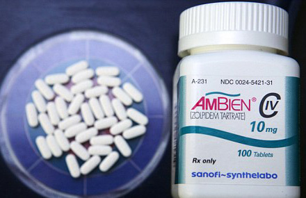 Ambien packaging — sleep-driving and other complex behaviors warning